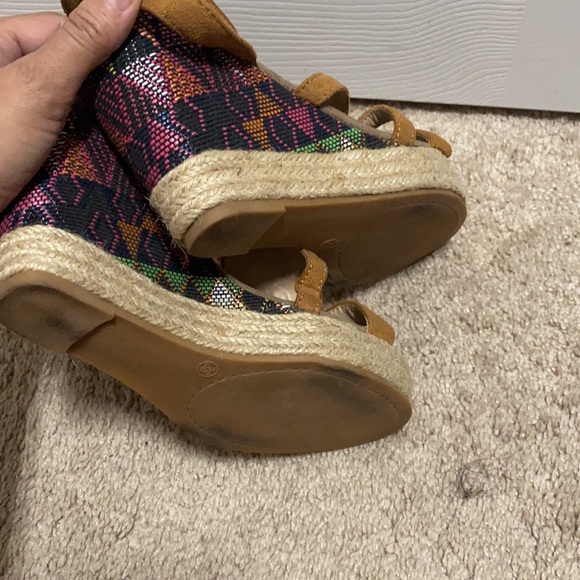 Wedges - Picture 3 of 3